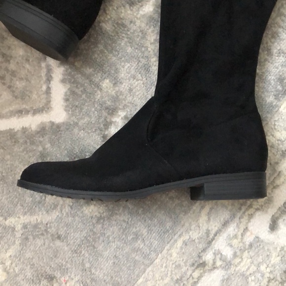 UNISA Over the knee pull up boots WIDE Calf - Picture 3 of 8